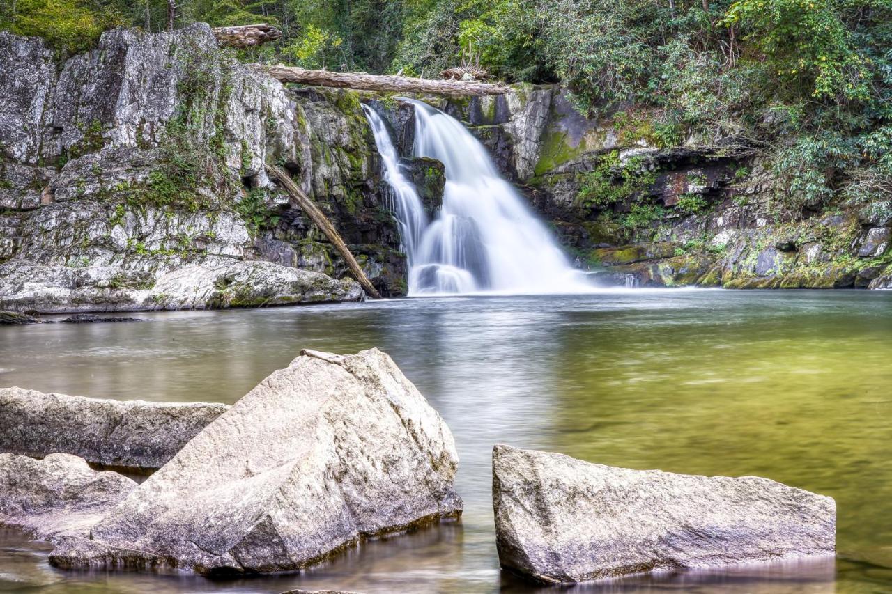 Villa Moonlight Retreat Pigeon Forge Esterno foto